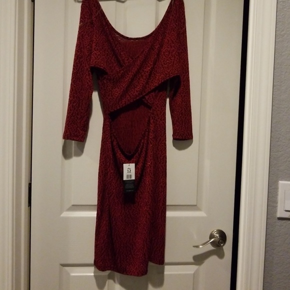 Pagani red/black dress w open back. - Picture 2 of 5